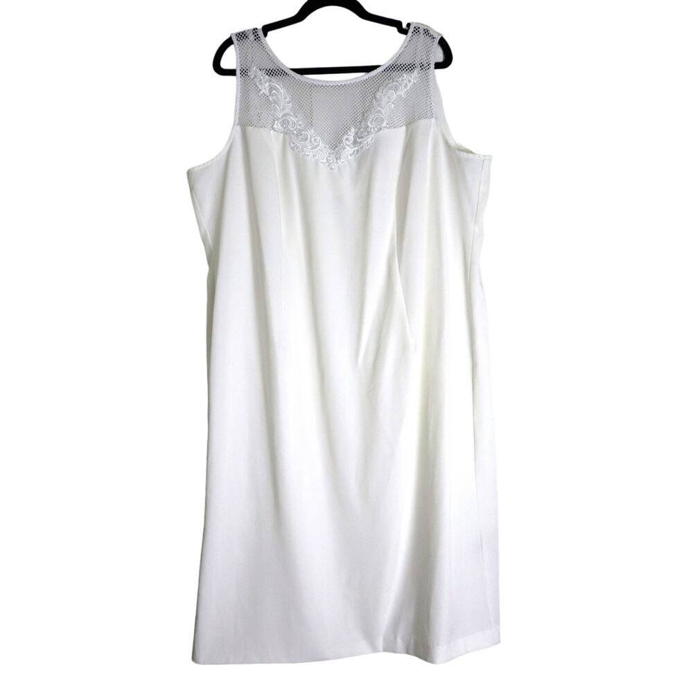 Maya Brooke White Dress Knee Length Pencil Sheath Sleeveless Embroidery Lace 20W